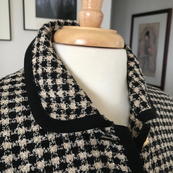 Jacket - Picture 5 of 15